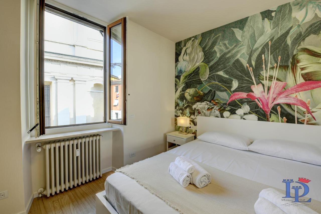 Desenzanoloft Official Partner Marriott Homes & Villas - Apa Dom Downtown Family Apartment Desenzano del Garda Exterior foto